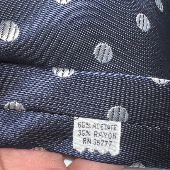 Classic Polka Dot Mens Silk Tie Acetate Rayon - Picture 4 of 5